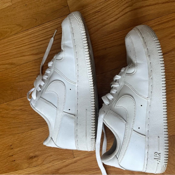 Nike Air Force 1 Low '07 (Women's 8.5) - Picture 3 of 7